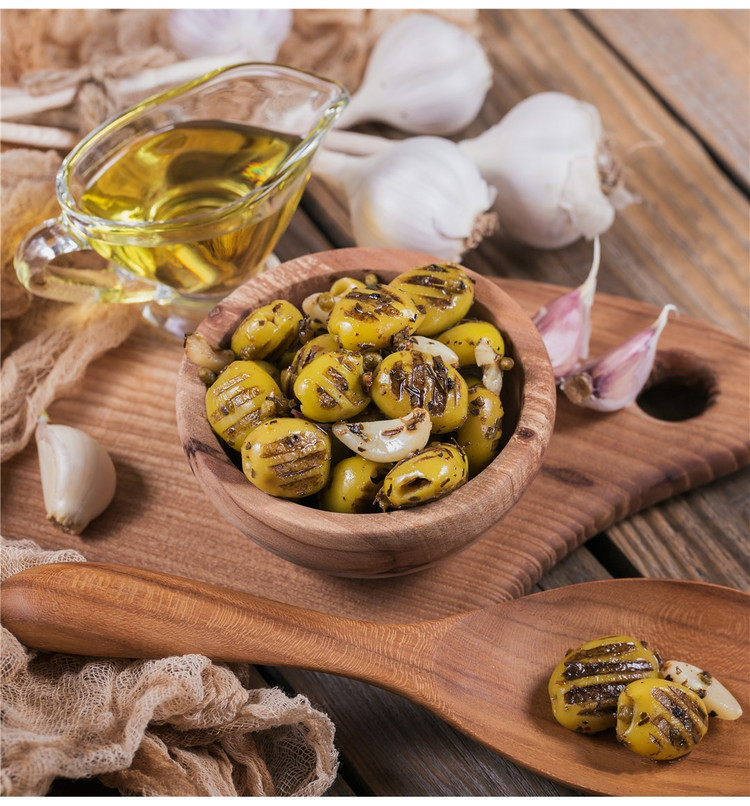 زیتون گریل کبابی اصل رودبار آریو 1000 گرمی